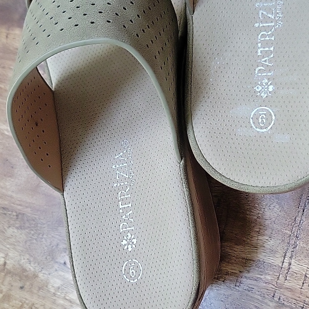 Patrizia by Spring Step Wedge Sandals - Picture 5 of 5